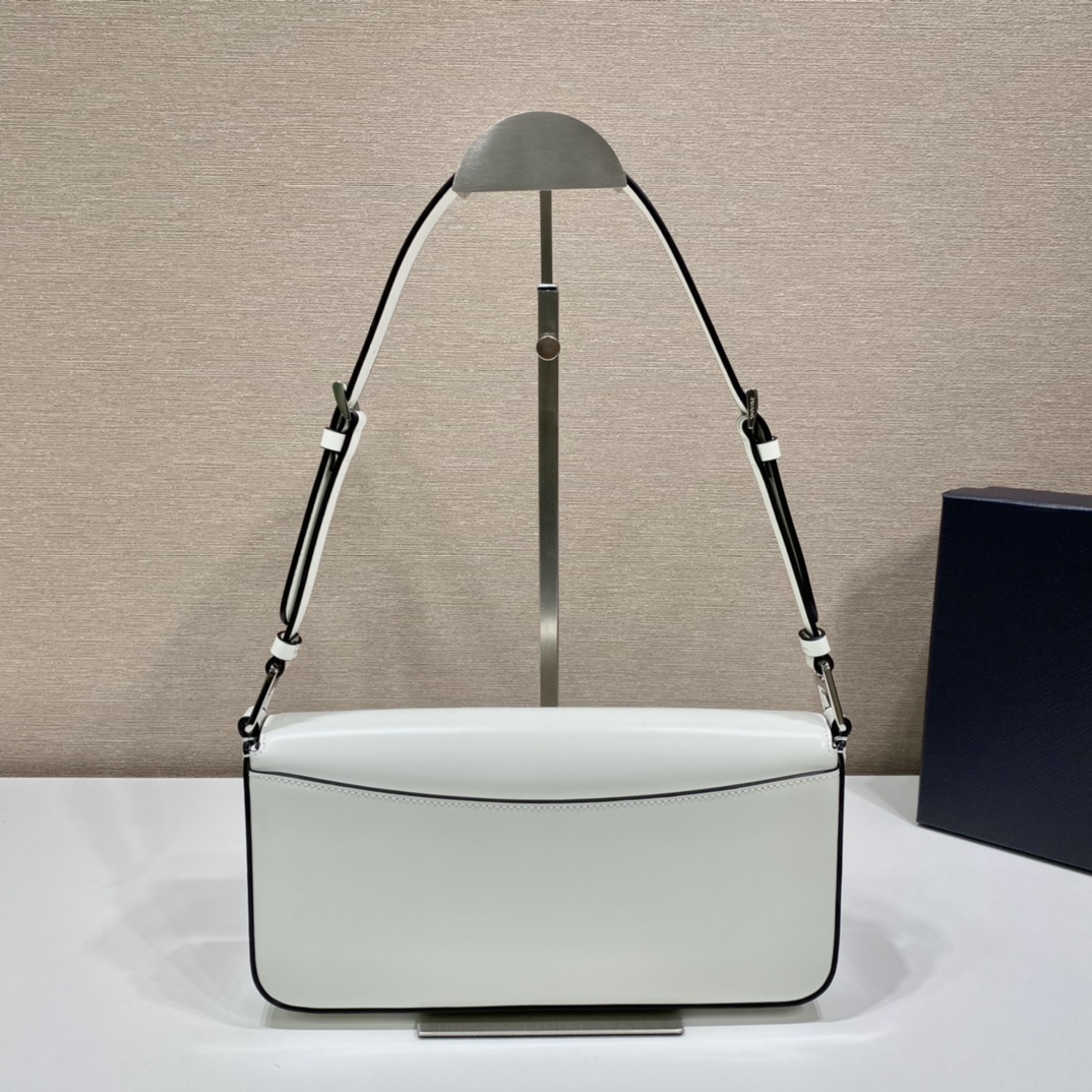 Prada Leather Bag Shoulder Bag Handbag White 1BD323